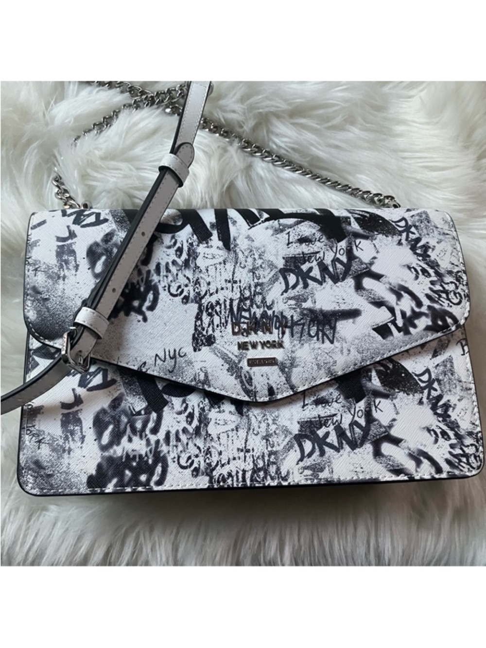 DKNY Whitney Graffiti Large Purse Shoulder Bag White Black Silver